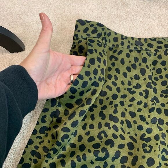 Zara khaki green black satin fluid leopard animal print pyjama pants Sz M NWT - Picture 6 of 13